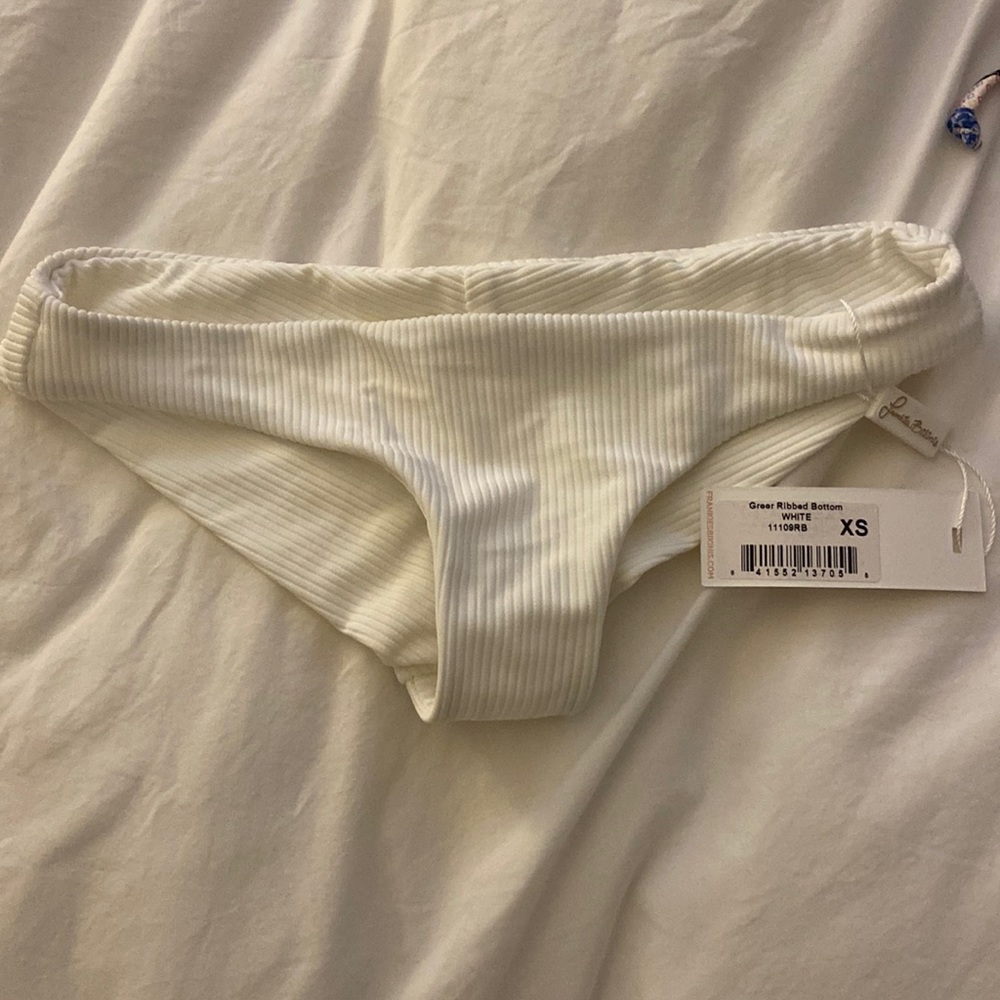 NWT Frankie’s Bikini ribbed white bottoms